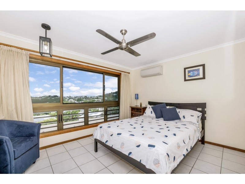 10 Yarrawonga Drive, Castle Hill QLD 4810