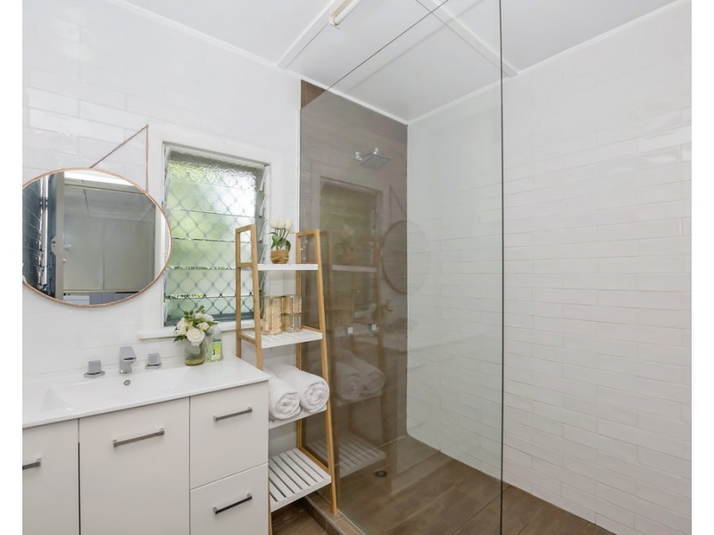 12 Sixth Avenue, South Townsville QLD 4810