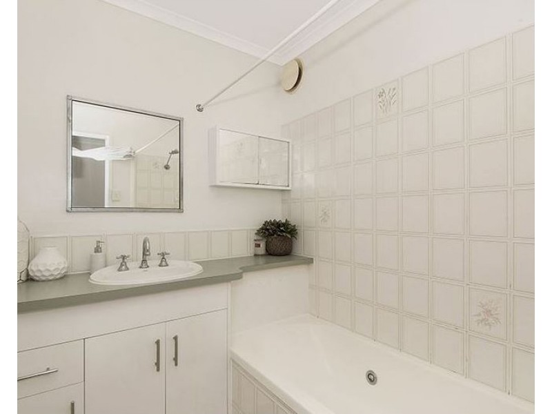 10/29-33 Victoria Street, North Ward QLD 4810