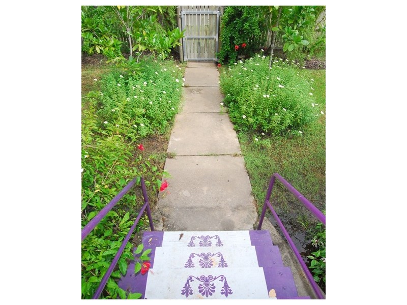 33 Norris Street, Hermit Park QLD 4812