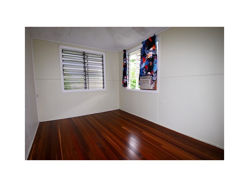 33 Norris Street, Hermit Park QLD 4812