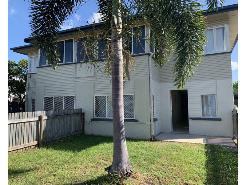 55 Lowth Street, Rosslea QLD 4812