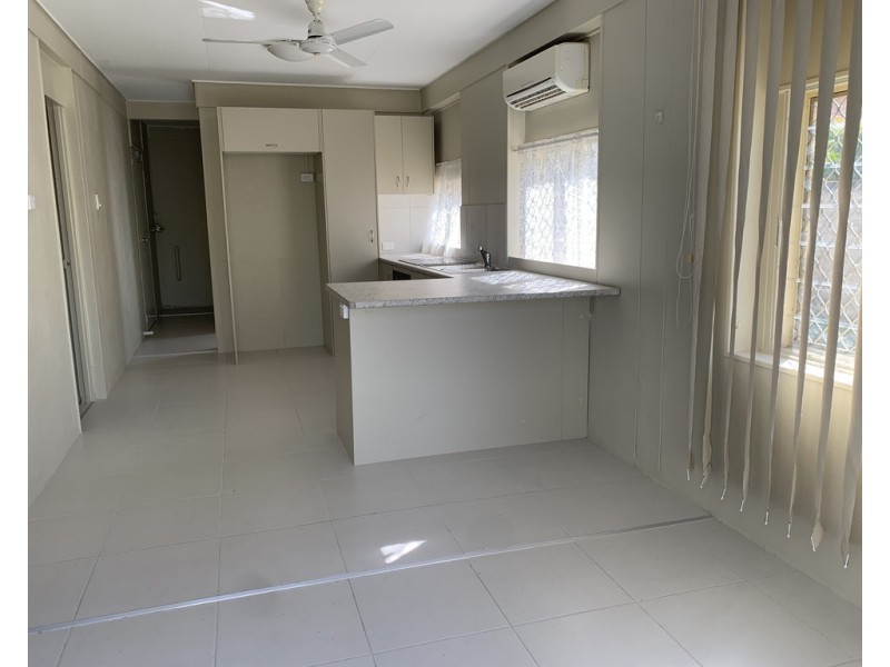 55 Lowth Street, Rosslea QLD 4812