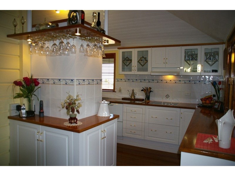 8 Murray Street, North Ward QLD 4810