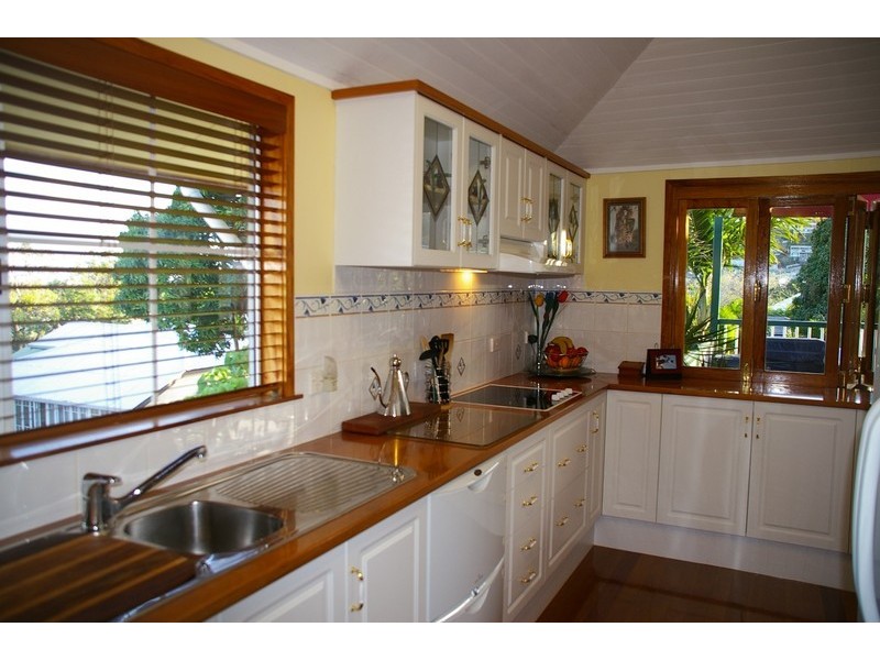 8 Murray Street, North Ward QLD 4810