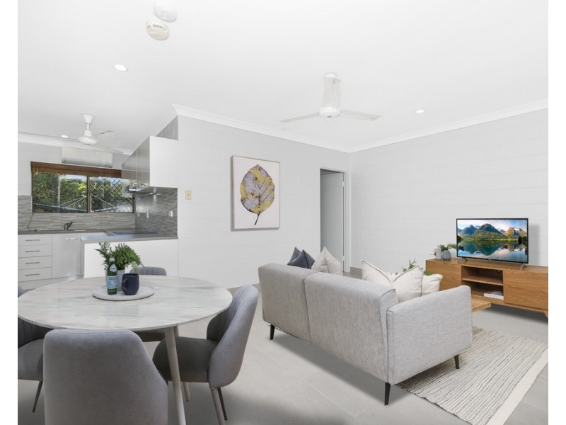 2/11-13 Hughes Street, Hermit Park QLD 4812