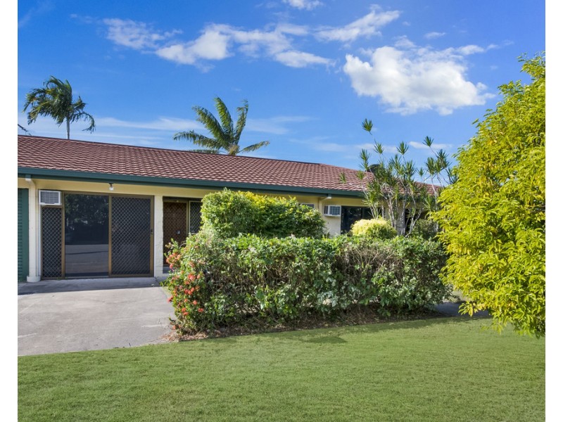 2/11-13 Hughes Street, Hermit Park QLD 4812