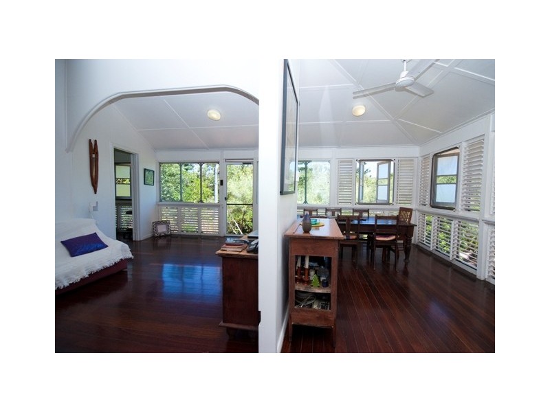 26 Olympus Crescent, Magnetic Island QLD 4819