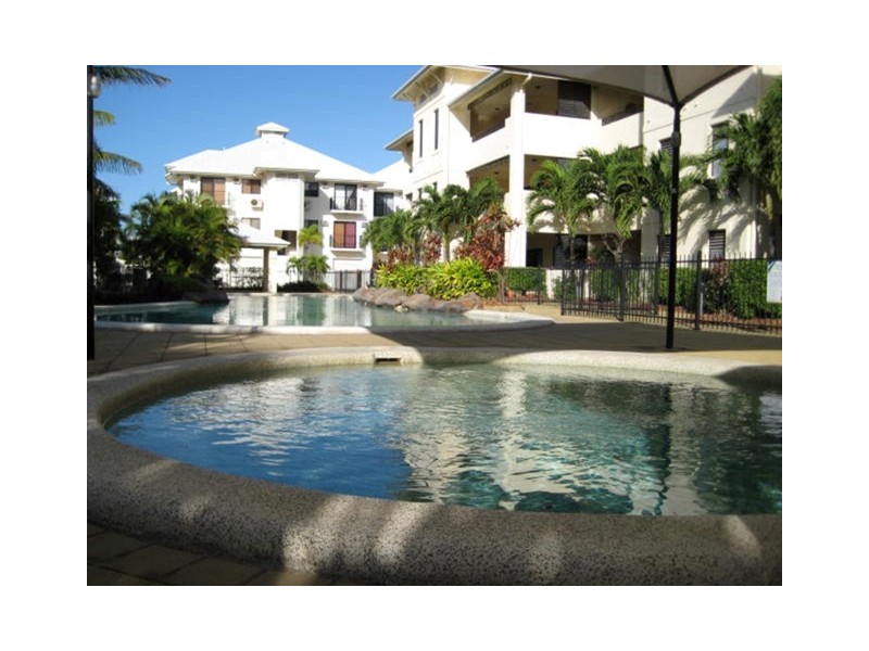 25/18-30 Sir Leslie Thiess Drive, Townsville QLD 4810