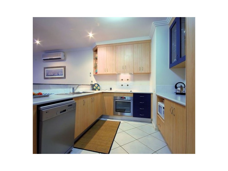 25/18-30 Sir Leslie Thiess Drive, Townsville QLD 4810