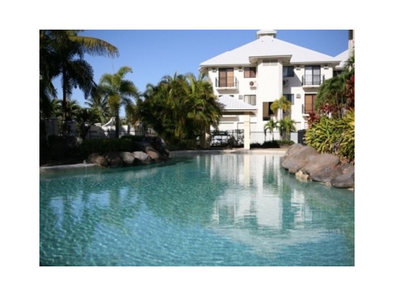 25/18-30 Sir Leslie Thiess Drive, Townsville QLD 4810