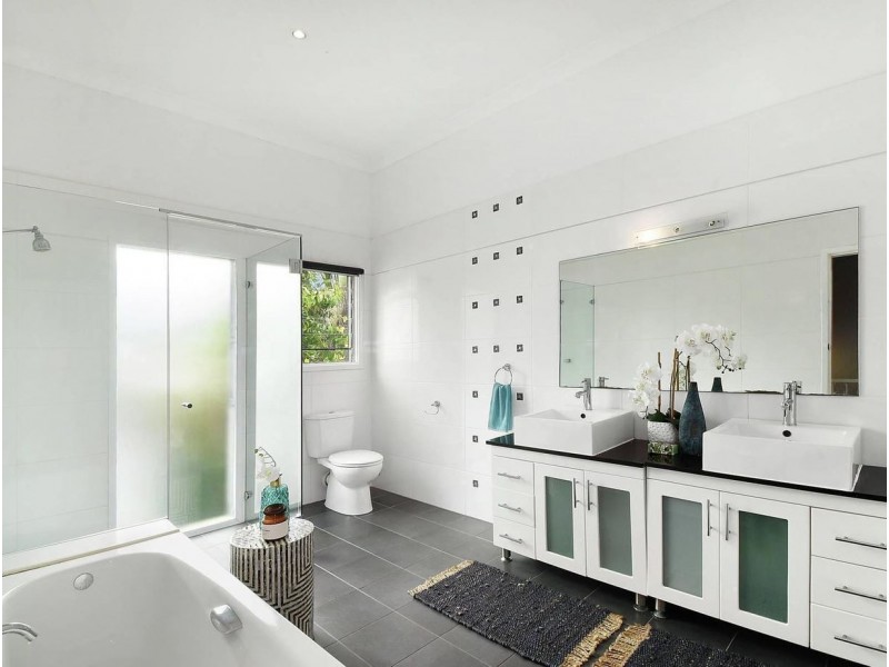 26 Alexandra Street, North Ward QLD 4810