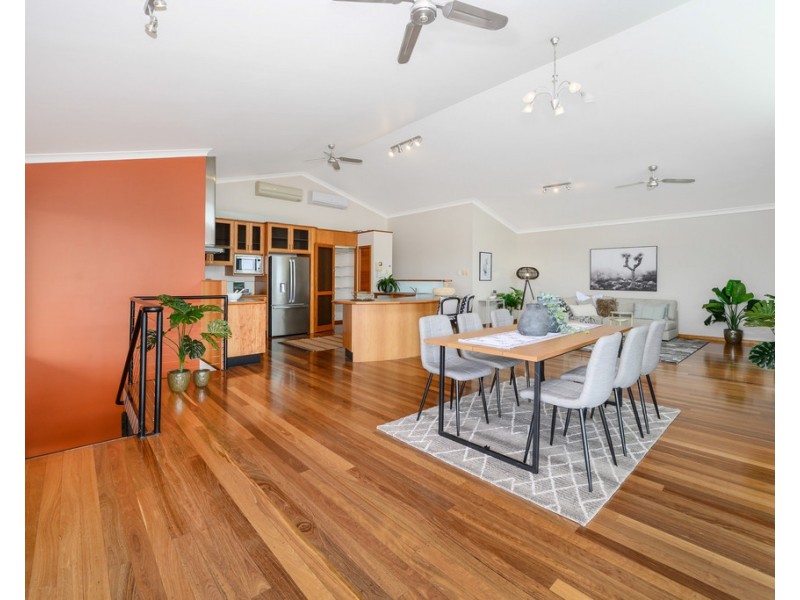 19 Tableland Terrace, Mount Louisa QLD 4814