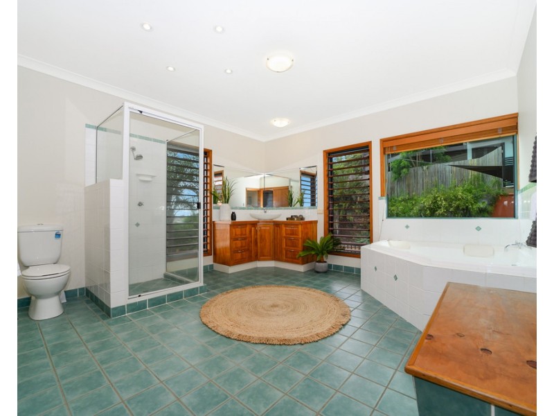 19 Tableland Terrace, Mount Louisa QLD 4814