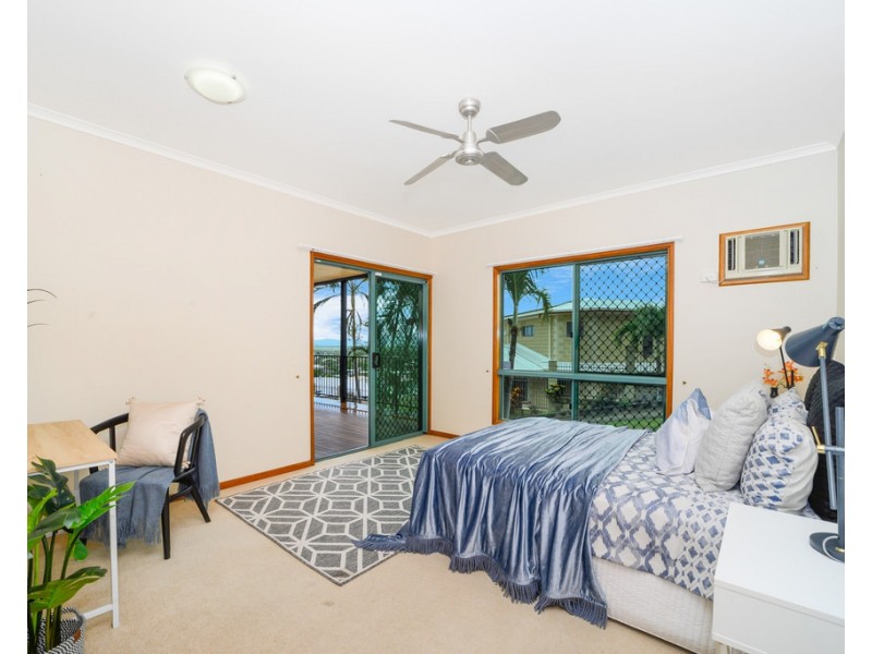 19 Tableland Terrace, Mount Louisa QLD 4814