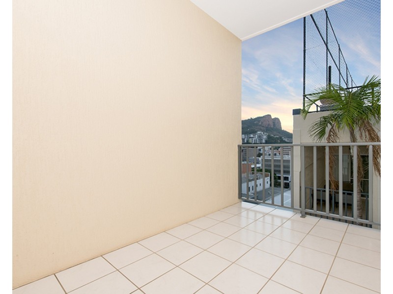 89/86-124 Ogden Street, Townsville City QLD 4810