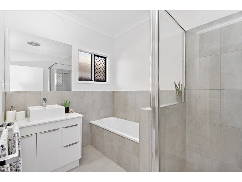 36 Springbrook Parade, Idalia QLD 4811