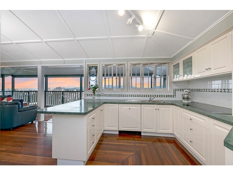 4 Willmett Street, Townsville City QLD 4810