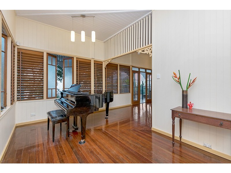 4 Willmett Street, Townsville City QLD 4810