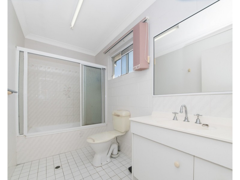 2/10 Sweet Street, Rosslea QLD 4812