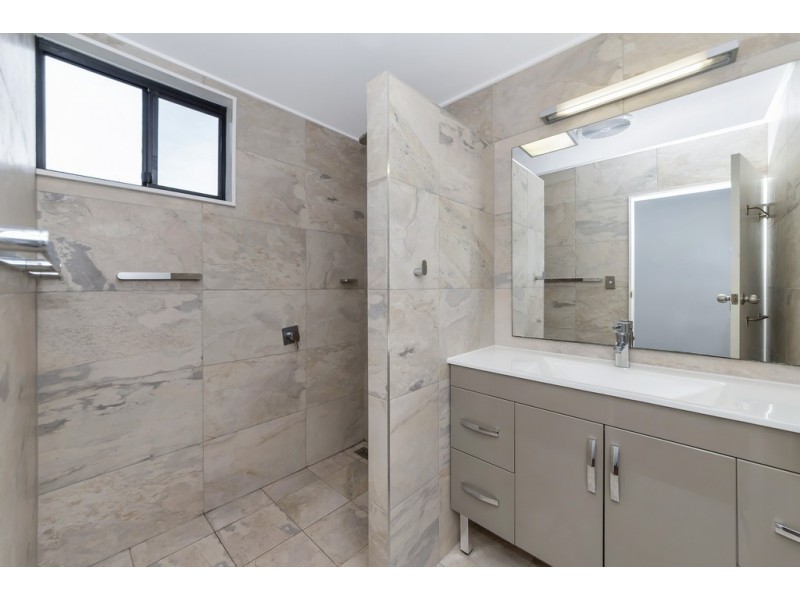 8 Balmes Court, Kirwan QLD 4817