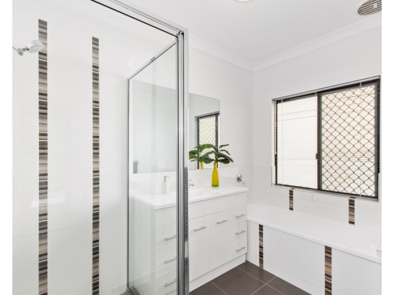 82 Mannikin Way, Bohle Plains QLD 4817