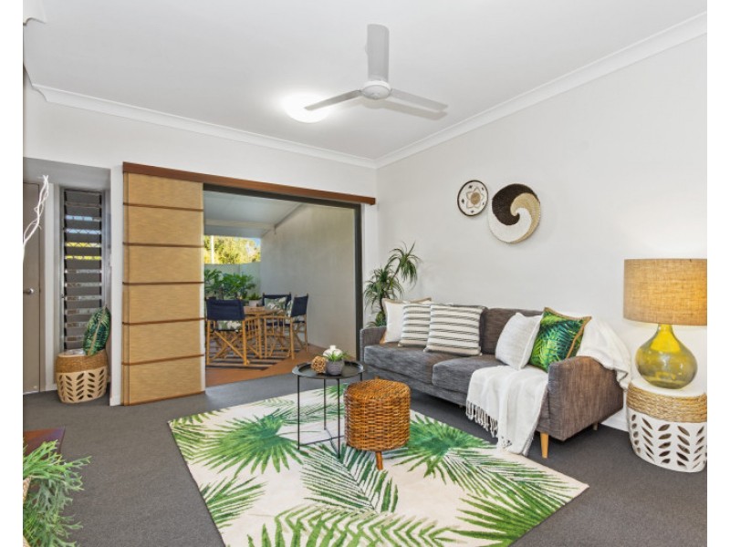2/42-52 Perkins Street, South Townsville QLD 4810
