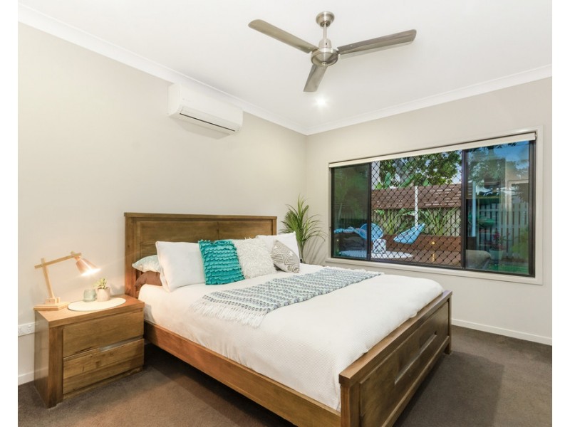 77 Daydream Circuit, Burdell QLD 4818