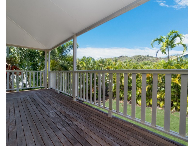 122 Horseshoe Bay Road, Horseshoe Bay QLD 4819