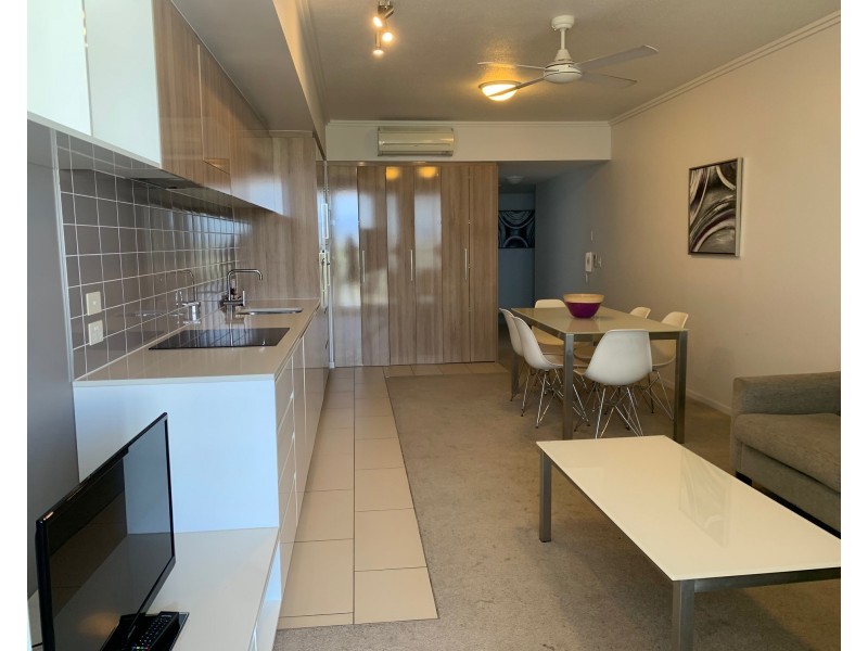 39/5 Kingsway Place, Townsville City QLD 4810