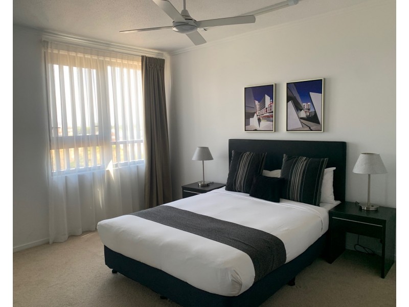 39/5 Kingsway Place, Townsville City QLD 4810