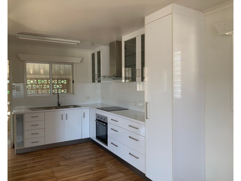 41 Frank Street, Kirwan QLD 4817