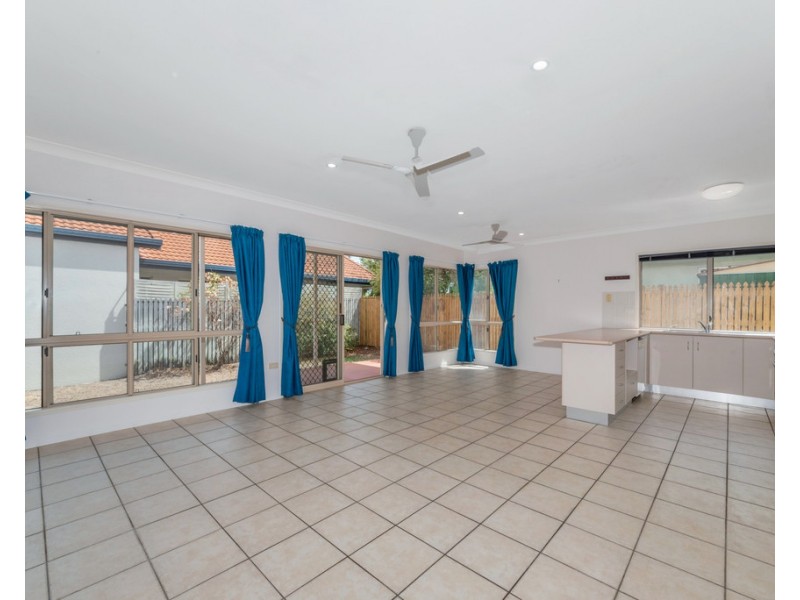 2 College Lane, Douglas QLD 4814