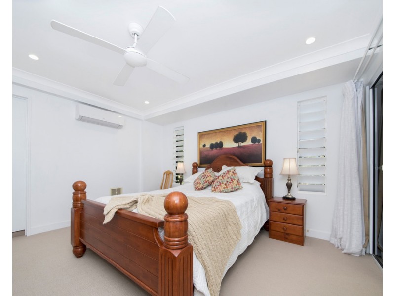 22 Landsborough Street, Castle Hill QLD 4810