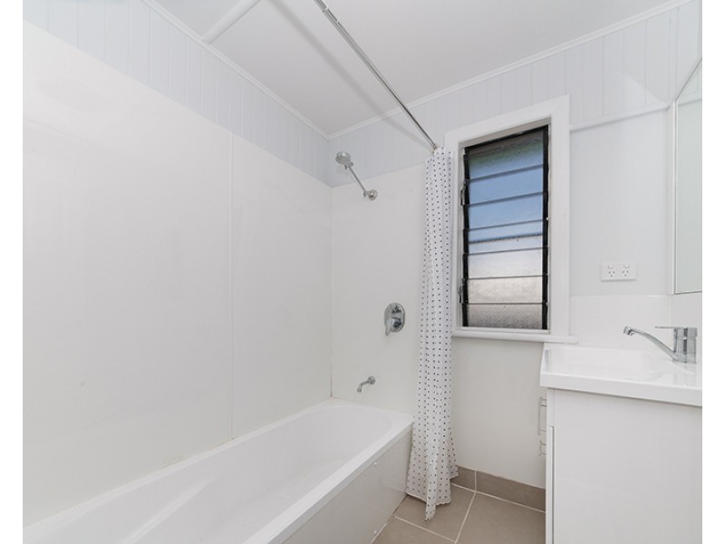 120 Dearness Street, Garbutt QLD 4814