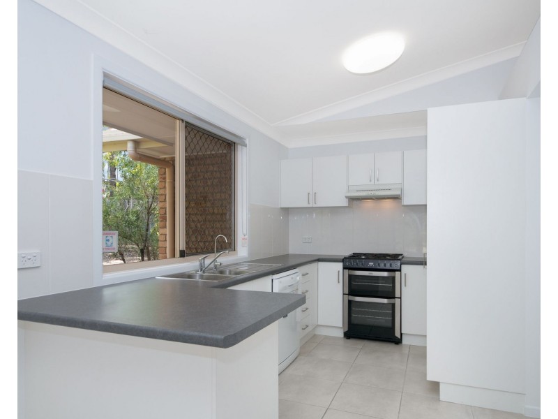 19 Crowle Street, Hyde Park QLD 4812