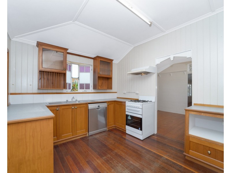 92 Eyre Street, North Ward QLD 4810