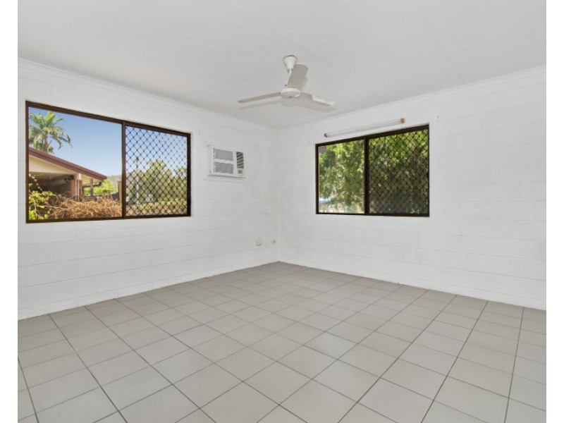 103 Kings Road, Pimlico QLD 4812