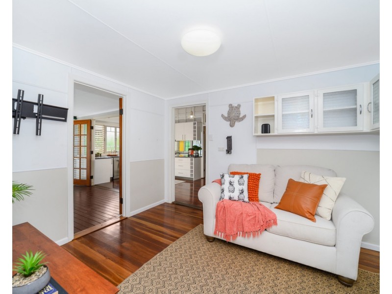 6 Garrick Street, West End QLD 4810