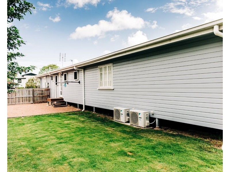 89 Corcoran, Currajong QLD 4812