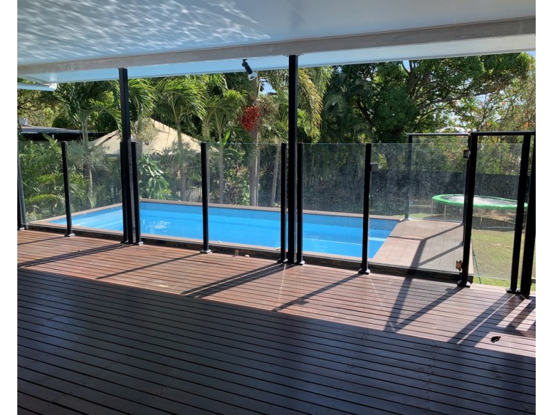 12 Evans, Belgian Gardens QLD 4810