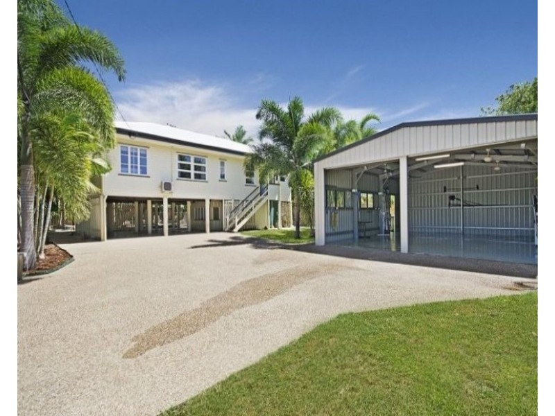 131 Bundock Street, Belgian Gardens QLD 4810
