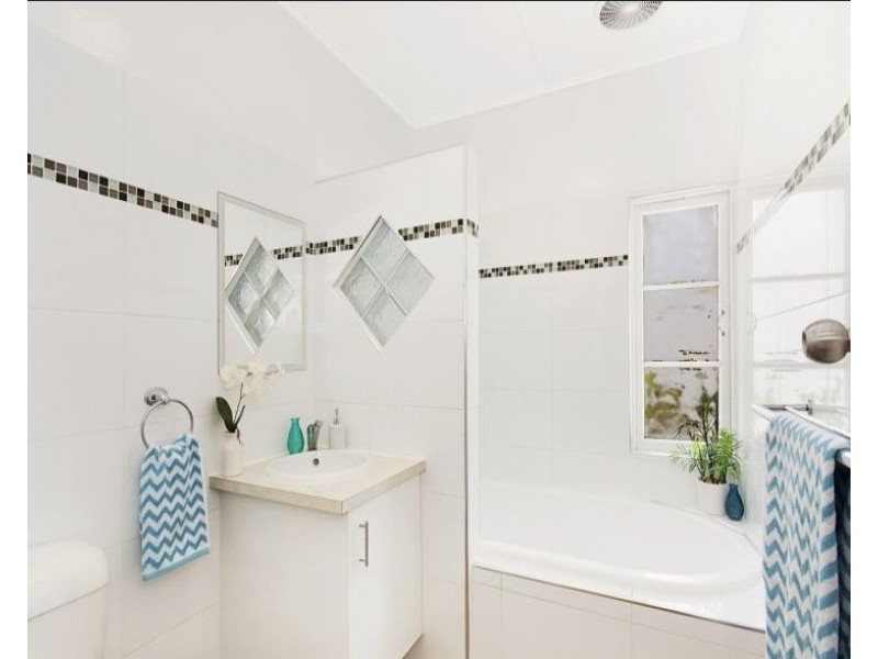 131 Bundock Street, Belgian Gardens QLD 4810