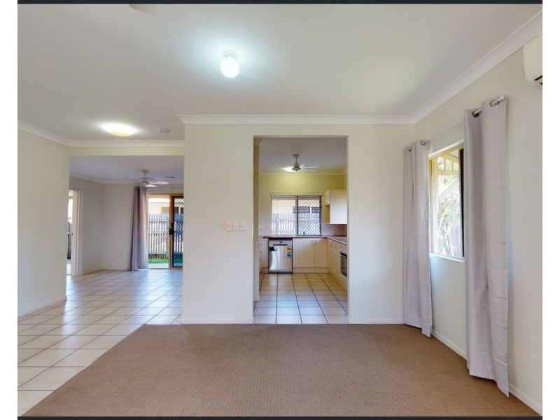2/12 Ninth Street, Railway Estate QLD 4810