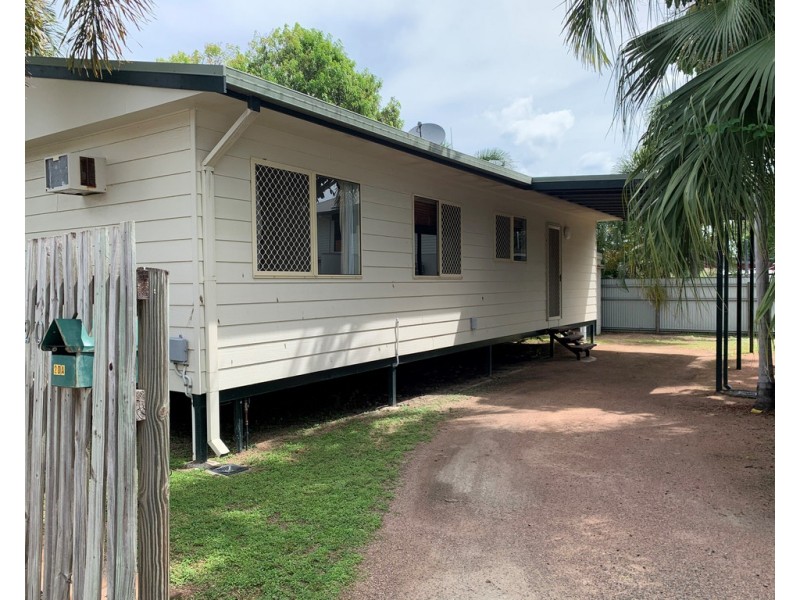 20a Sooning Street, Hermit Park QLD 4812