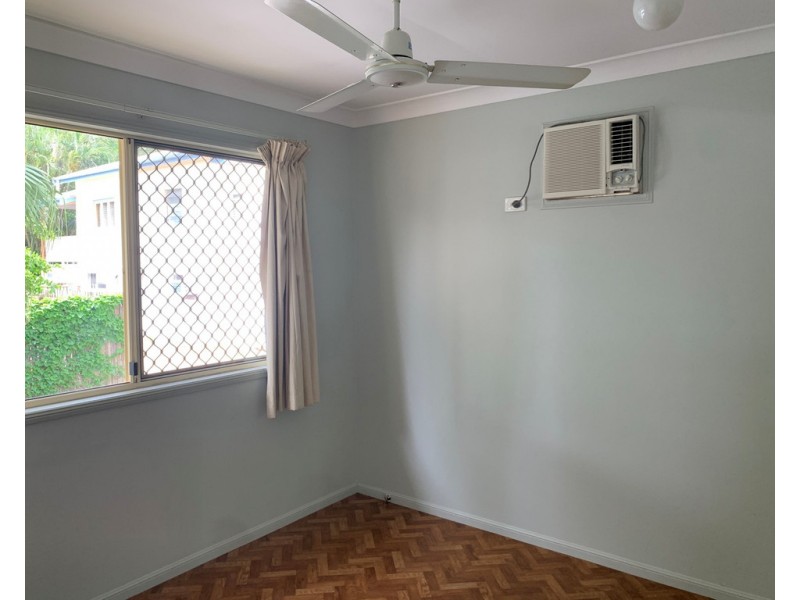 20a Sooning Street, Hermit Park QLD 4812