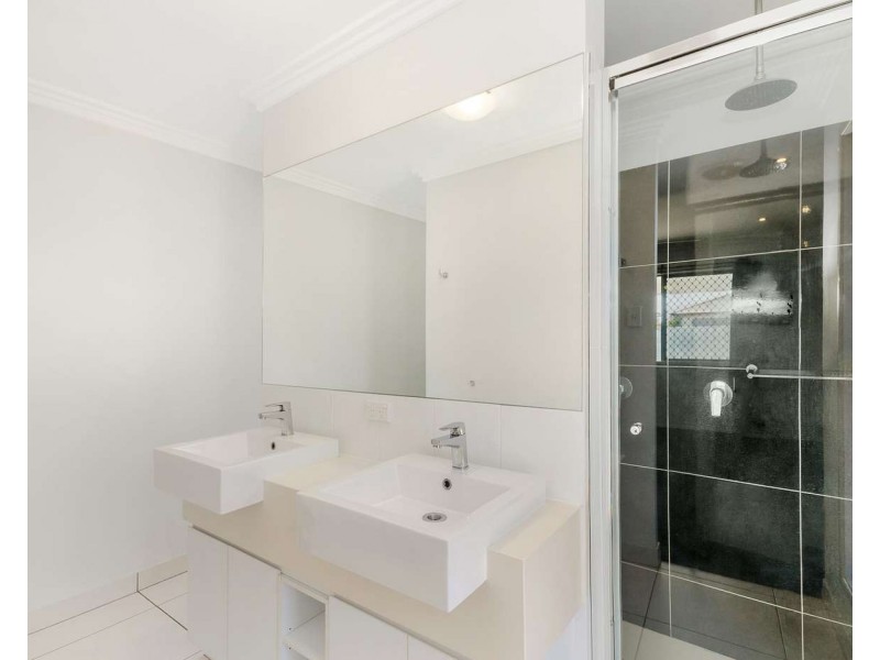 22 Apollonia Street, Burdell QLD 4818