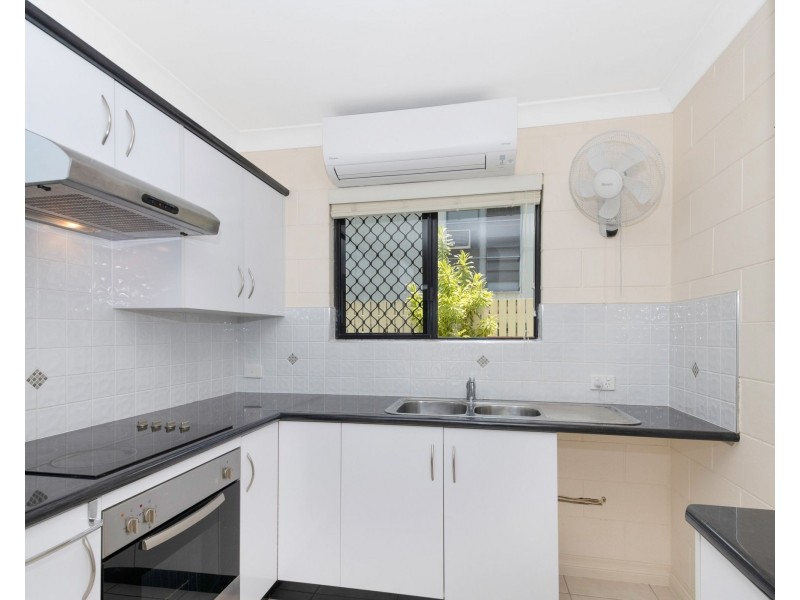 1/28 Norris Street, Hermit Park QLD 4812