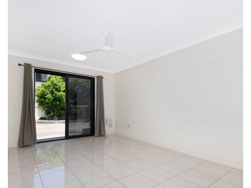 1/28 Norris Street, Hermit Park QLD 4812