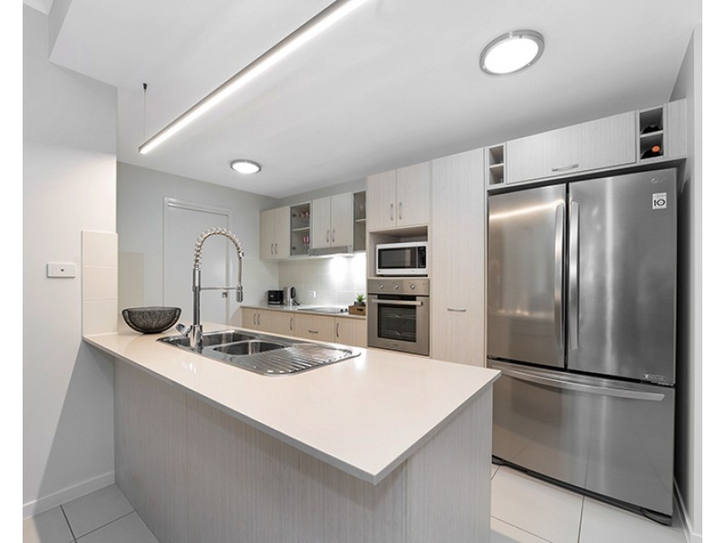 44/28 Landsborough Street, North Ward QLD 4810